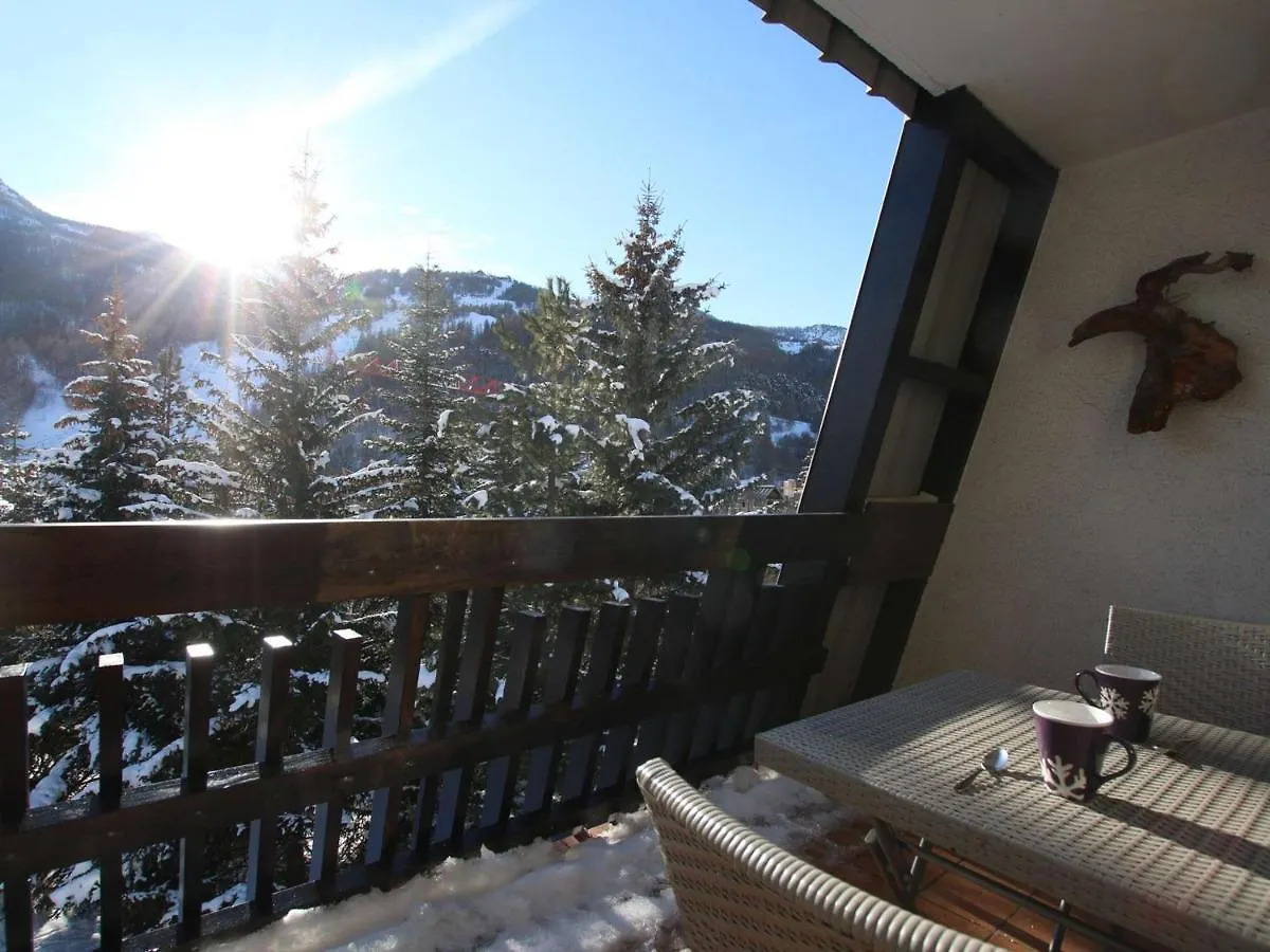 Appartement 6 Pers. Avec Balcon, Proche Navette Et Parking Gratuit A Serre-Chevalier - Fr-1-330E-92 Saint-Chaffrey Apartment