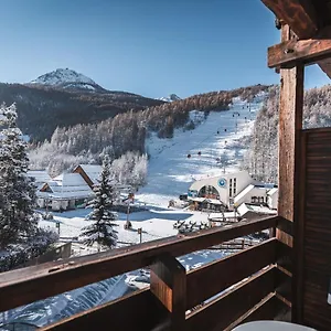 Hotel Grand & Nuxe Serre Chevalier, Saint-Chaffrey